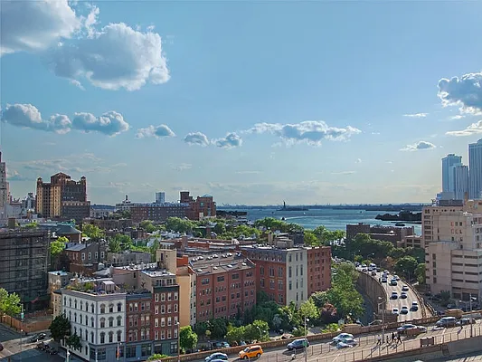 Sold by Sotheby's International Realty | media 2