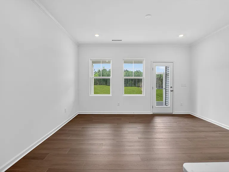 3105 Allamore Dr — Photo 7