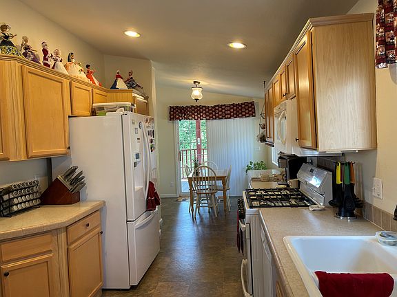 4th image of 46041 Road 415 Space 98