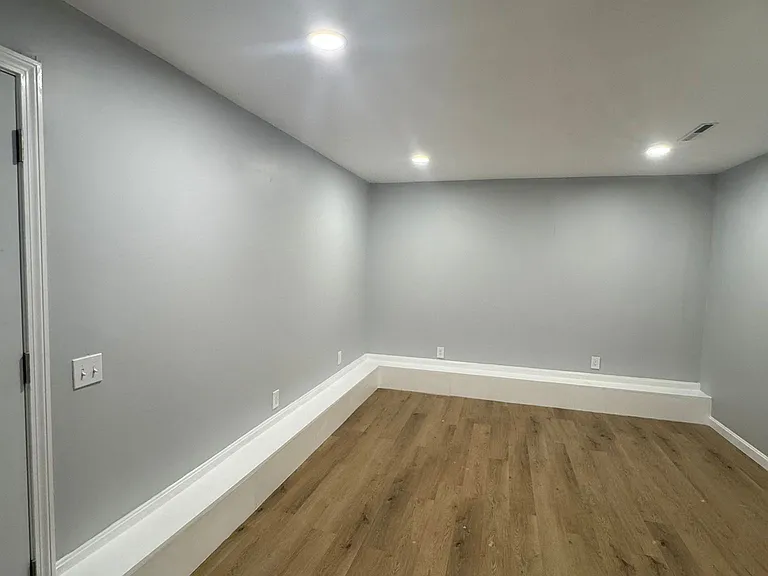 26 Traver Ave #1 — Photo 5