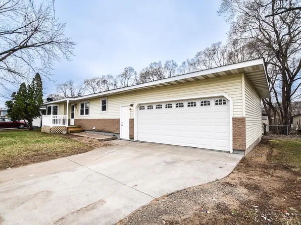8032 Van Buren St NE, Spring Lake Park, MN 55432