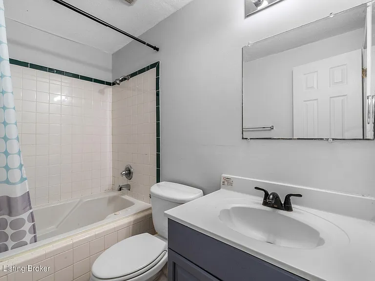10331 Arbor Oak Dr — Photo 10