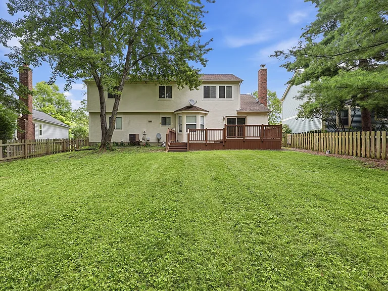 205 Brownsfell Dr — Photo 34