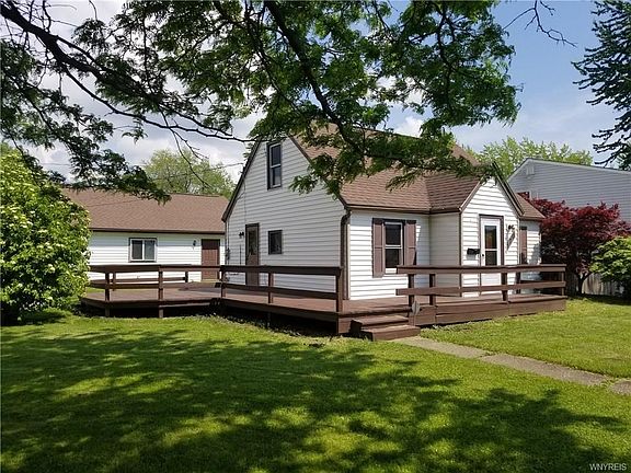 2nd image of 170 Gardenvale Dr