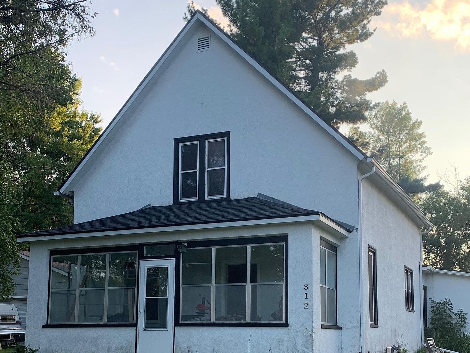 312 Elmhurst Ave N, Braham, MN 55006 Zillow