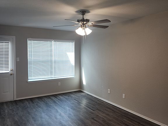 2nd image of 10660 Wild Oak Dr