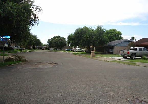 2nd image of 103 Balboa Ct