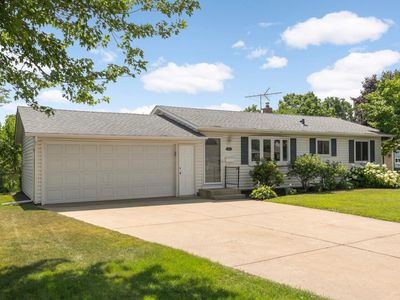 4096 71st St E, Inver Grove Heights, MN, 55076