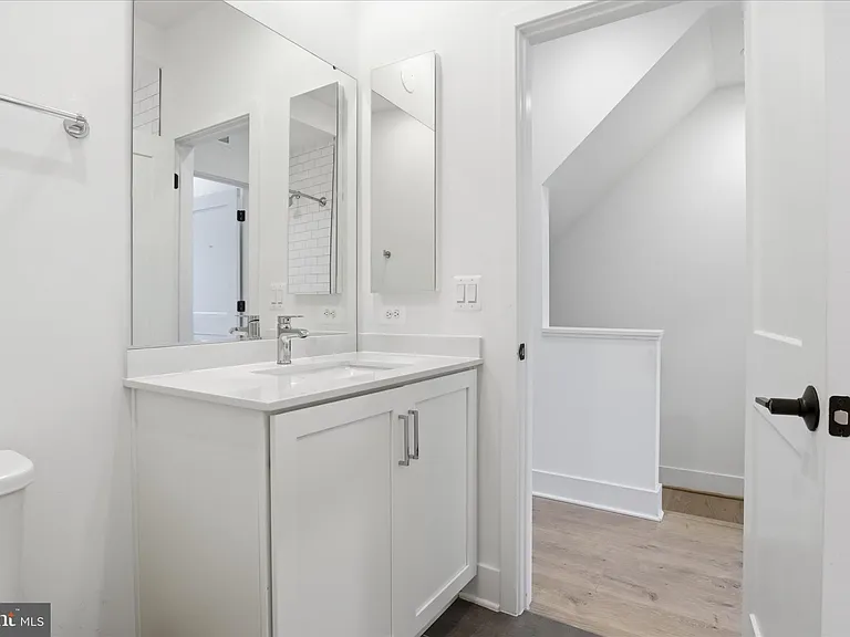 7331 Blade Dr — Photo 23