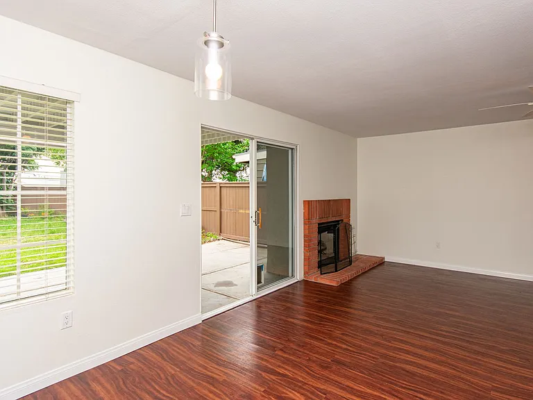 2955 Brandon Cir — Photo 7