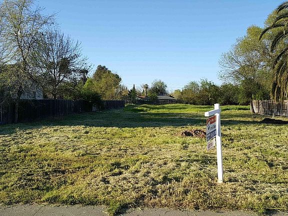 5th image of 1031 Las Palmas Ave