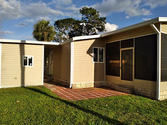 3rd image of 6400C Lakewood Dr #736