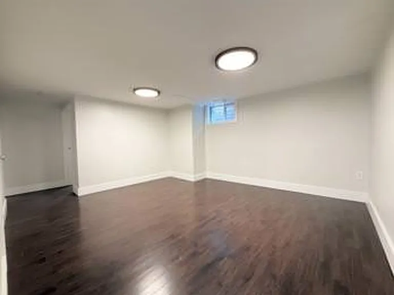 652 E Roosevelt Ave — Photo 11