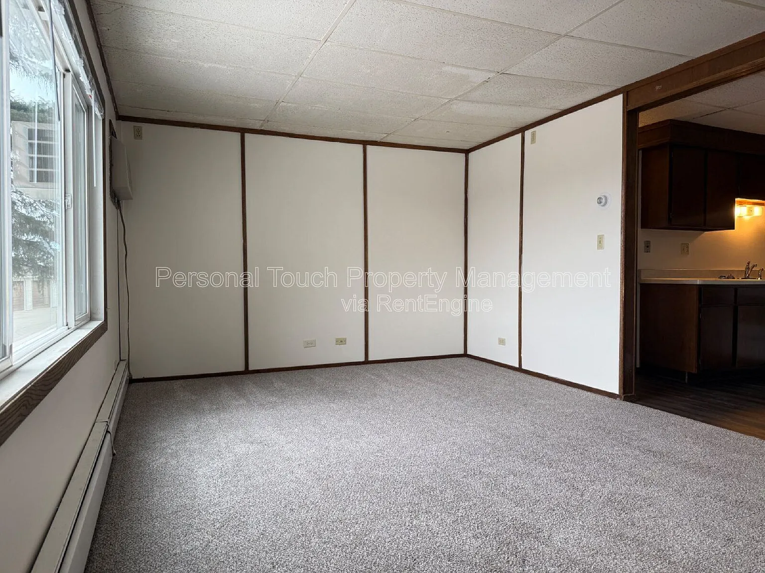 2 bed, 1.0 bath, 750 sqft, $695 — Photo 2