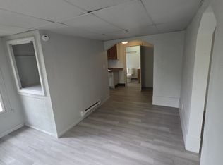 1361 Ashland Ave #2R, Niagara Falls, NY 14301