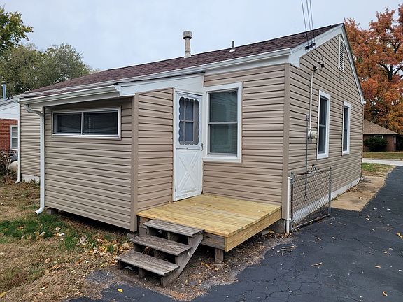 2nd image of 11244 Saint Clement Ln
