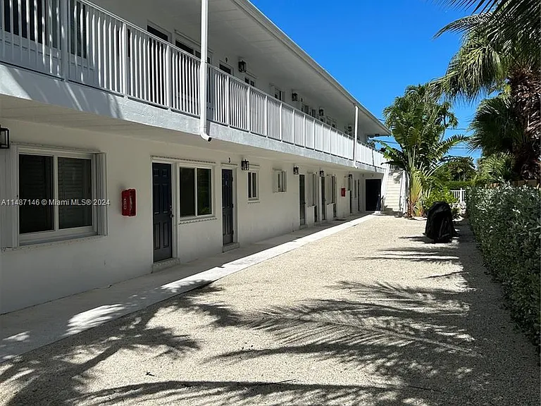 1215 97th Street Ocean #11 — Photo 9