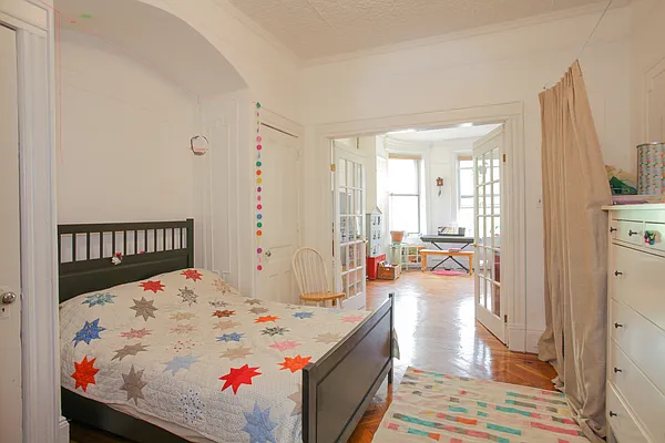 Rented by Corcoran | media 12