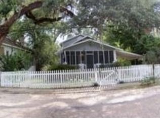 135 N New Hampshire St, Covington, LA 70433