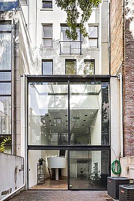 5th image of 54 E 66th St