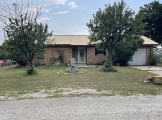 6938 Dublin Dr, Brownwood, TX 76801