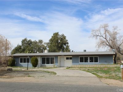 20590 Shawnee Rd, Apple Valley, CA, 92308