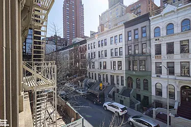 Rented by Brown Harris Stevens