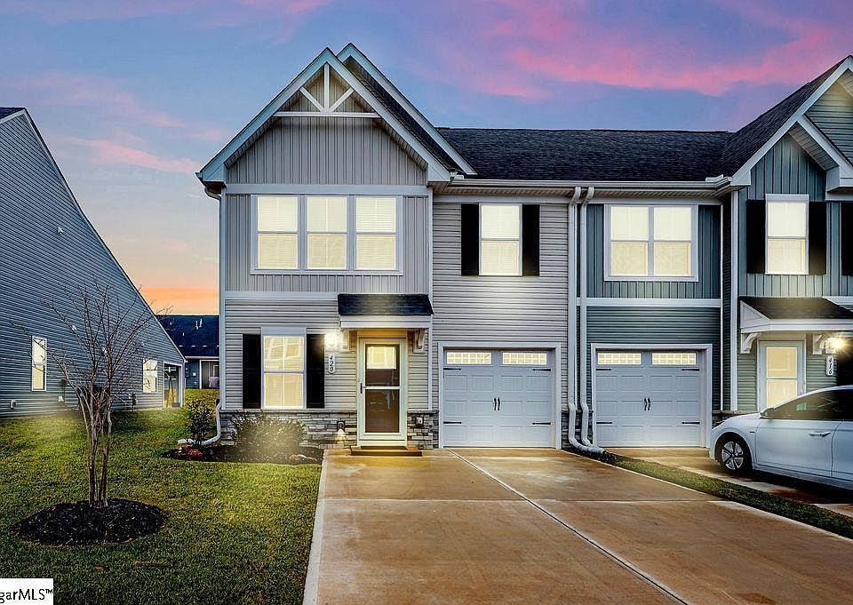 1st image of 420 Leasowe Ln