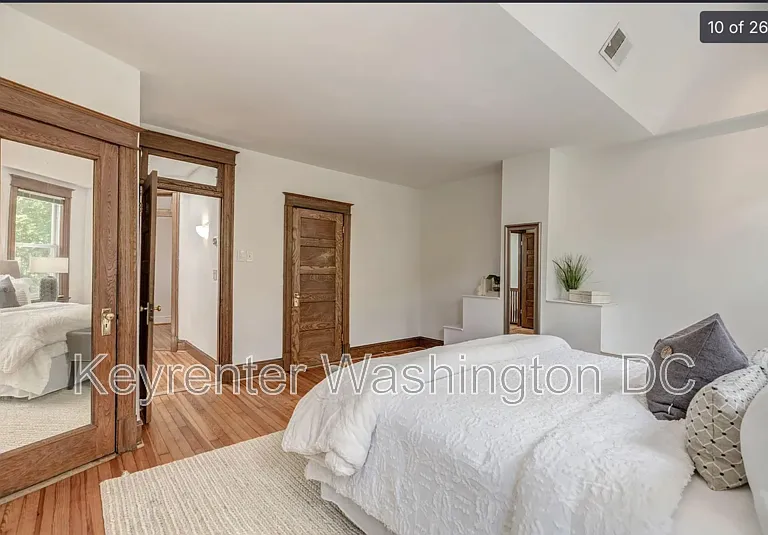 611 4th St NE #A — Photo 15