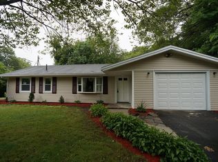 35 Leahy Rd, Brockton, MA 02302