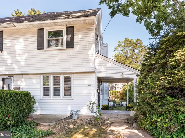 1455 Braddock Ln, Wynnewood, PA 19096