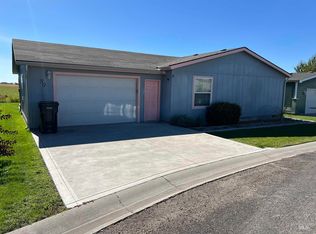 910 Moon Glo Ave #30, Buhl, ID 83316