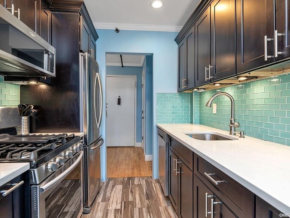 1st image of 560 W Broadway APT 2H