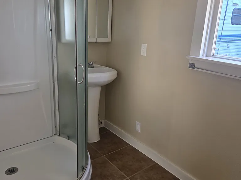 2525 S Higgins Ave — Photo 5