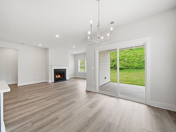 Welcome to the Newport floorplan at Riverwood Farm.