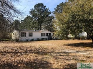 505 Red Bird Dr, Springfield, GA 31329