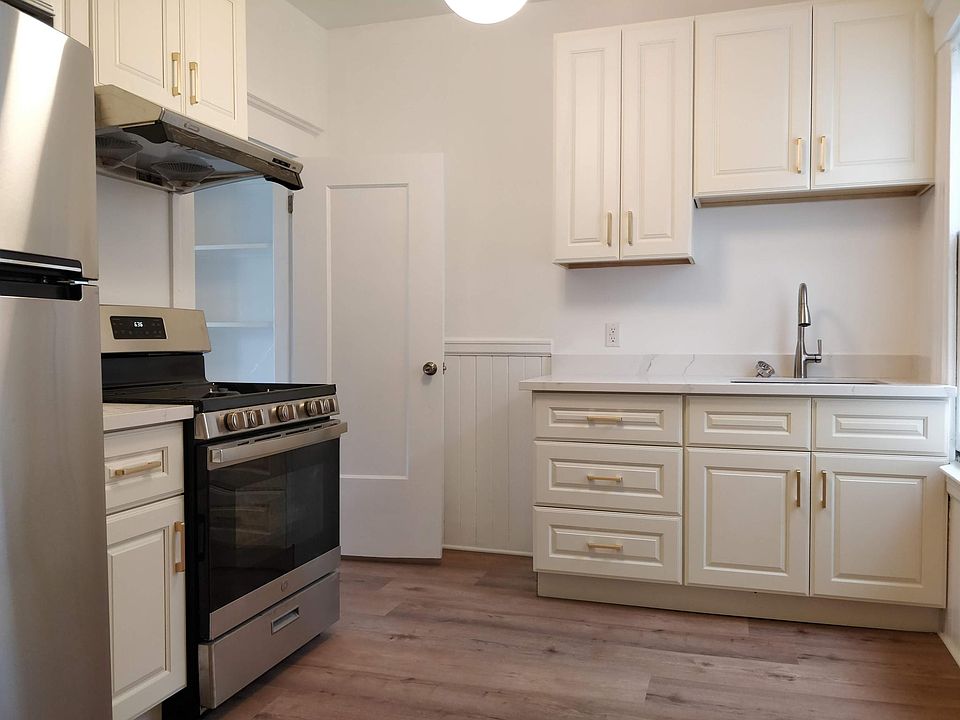 1st image of 1021 Greenwich St #6
