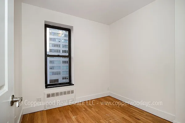 Rented by Copperwood Real Estate | media 8