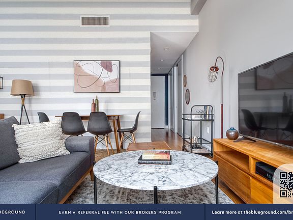 3rd image of 53 Park Pl APT 5I