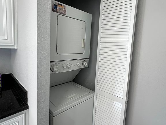 5th image of 4386 Idaho St Unit 1