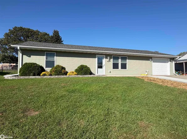 402 Crestview Dr, Le Grand, IA 50142