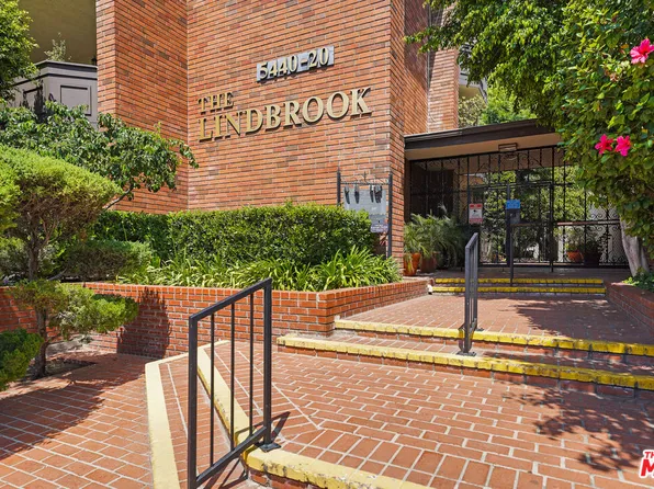 5440 Lindley Ave Unit 109, Encino, CA 91316