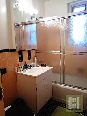 Rented by Halstead Real Estate | media 20