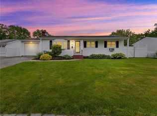 48 Lockhaven Rd, Warwick, RI 02889