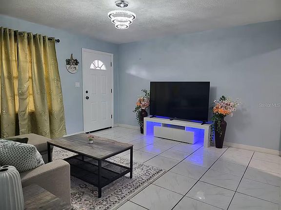 5th image of 3552 38TH AVENUE N