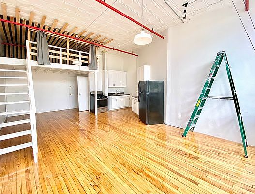 2nd image of 248 McKibben St #16SR