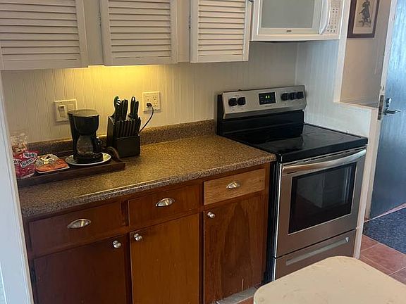 4th image of 400 Hualani St APT 3317