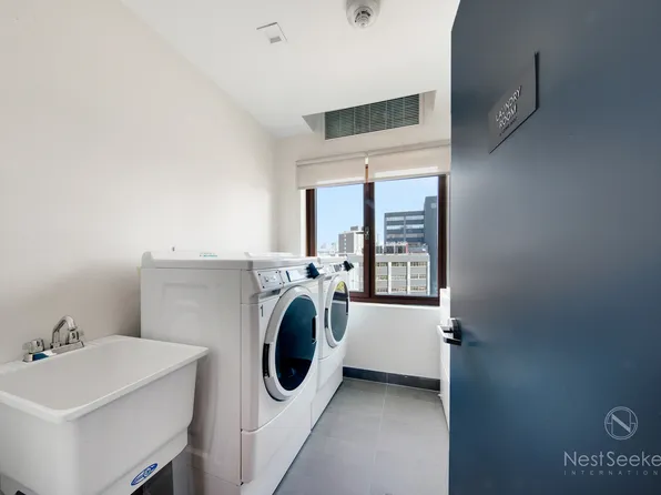 11-39 49th Avenue image 7 of 15