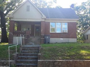 214 Bayles St, Hot Springs, AR 71913