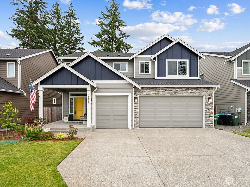 1st image of 15526 Bergh Court SE